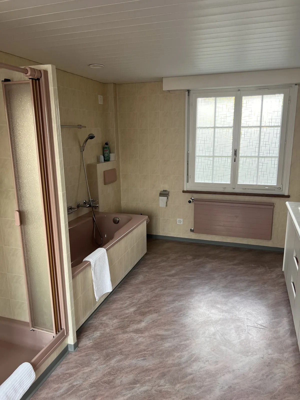 Badezimmer – Wohnung in Appenzell, Zielstrasse 6