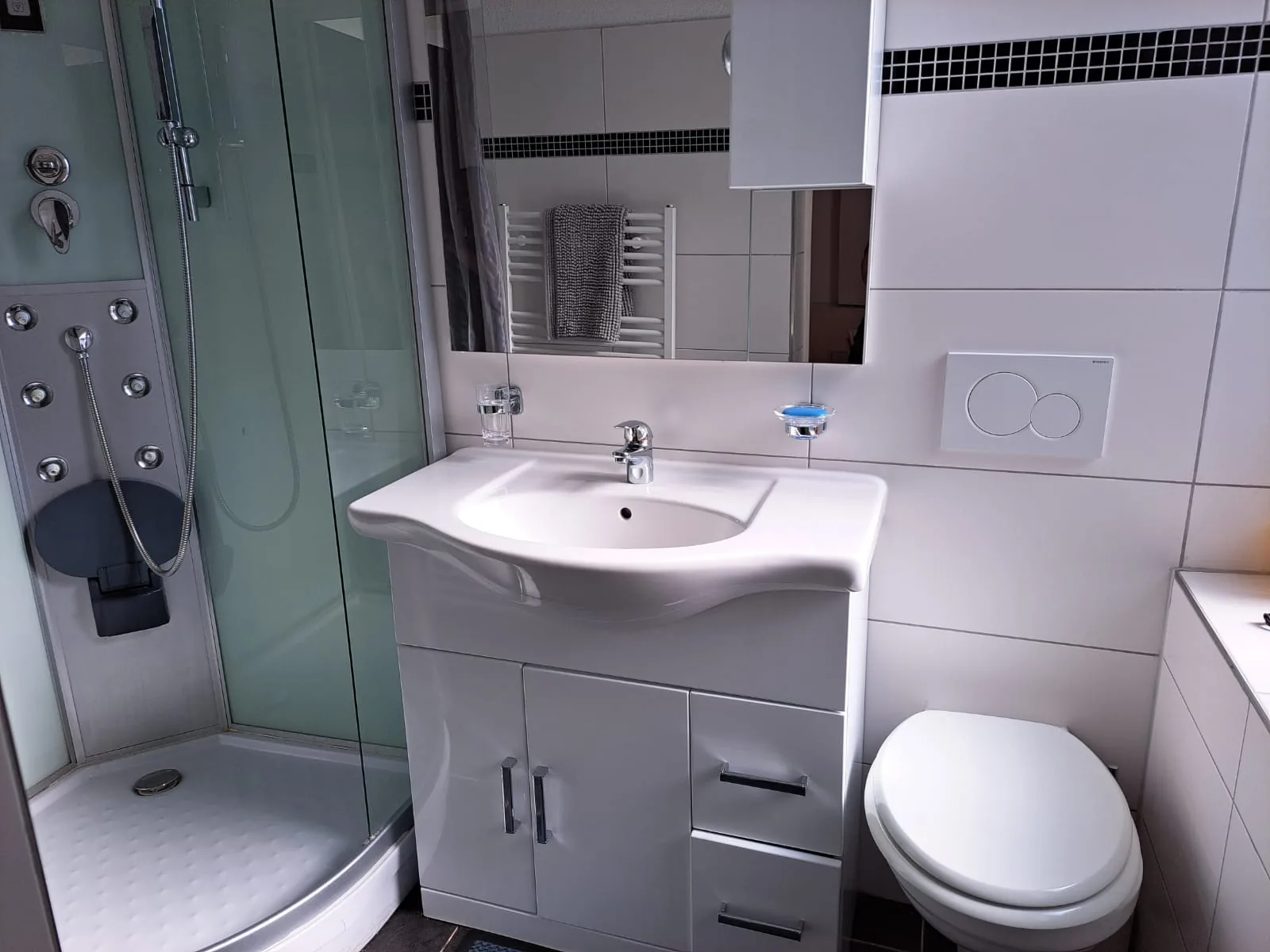 Badezimmer – 4-Zimmer Wohnung im Untergeschoss