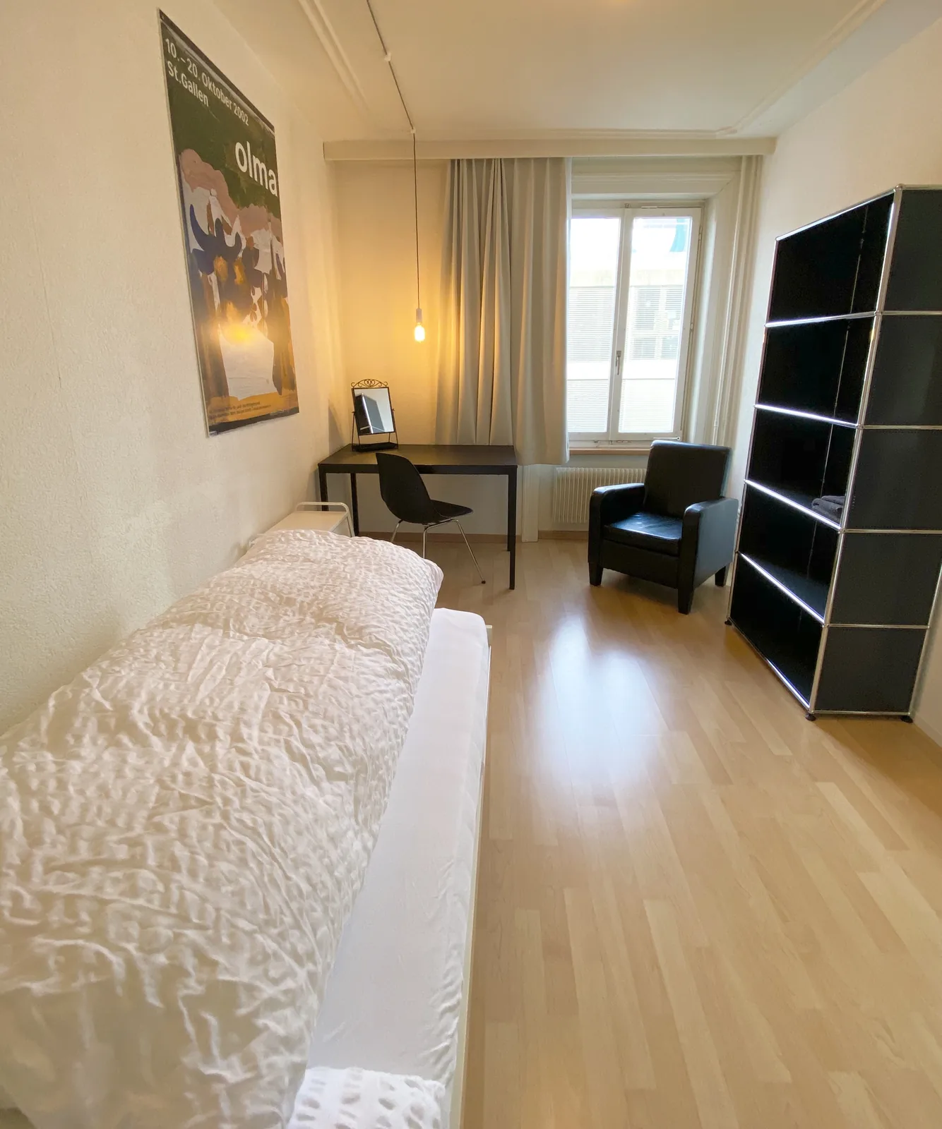 Schlafzimmer 3 – 4-Zimmer Wohnung im 3. OG
