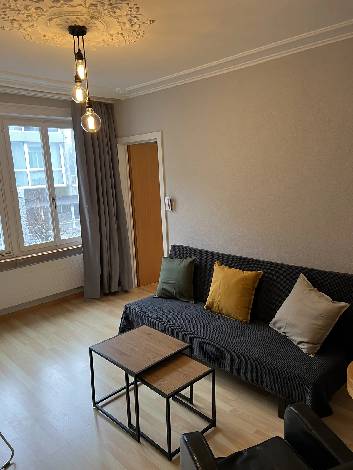 Wohnzimmer – 4-Zimmer Wohnung im 2. OG