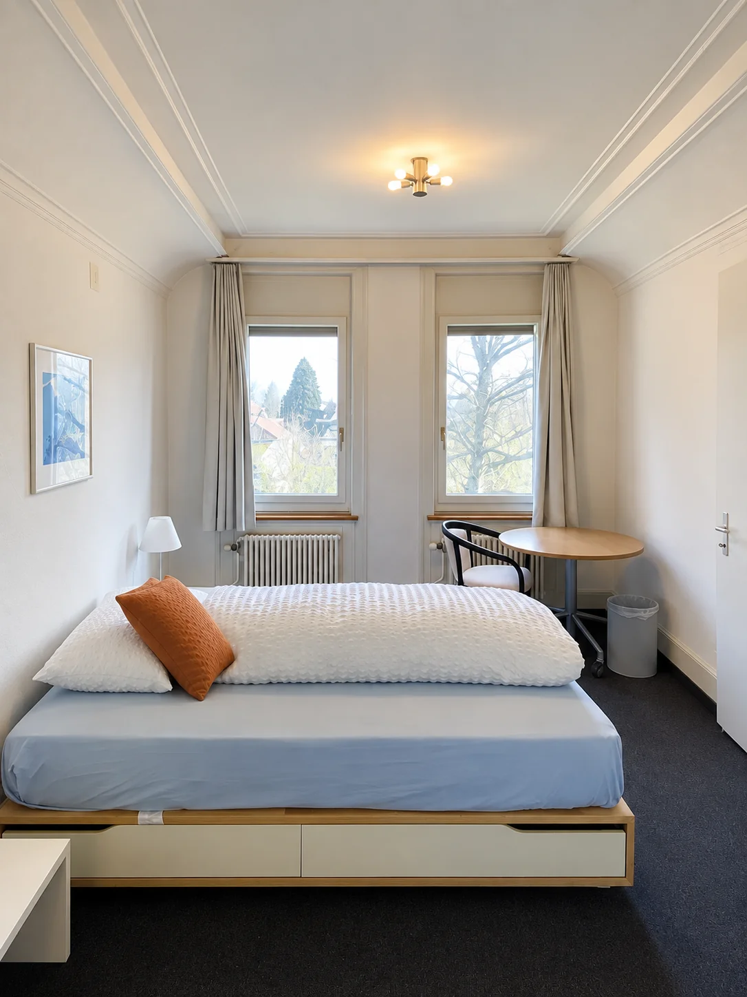 Schlafzimmer Ost – 6-Zimmer Wohnung im 2. OG (DG)