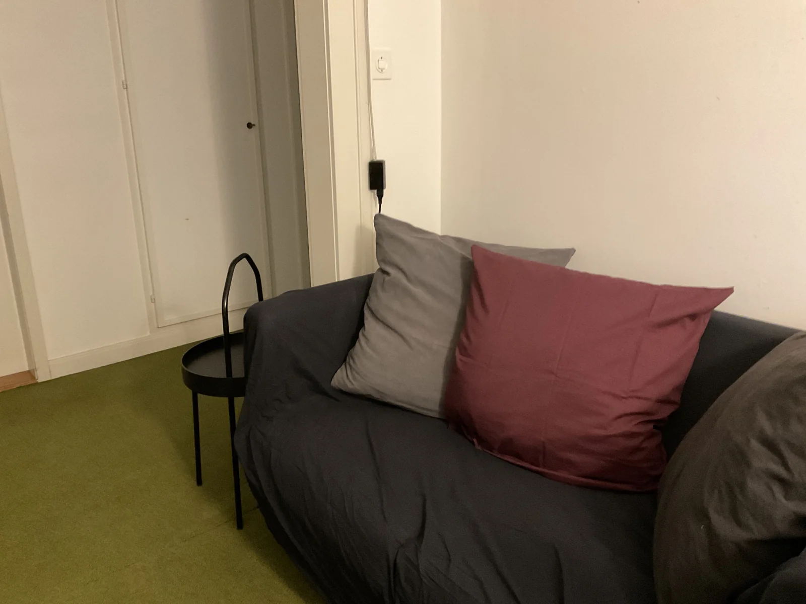 Lounge 2 – 6-Zimmer Wohnung im 2. OG (DG)